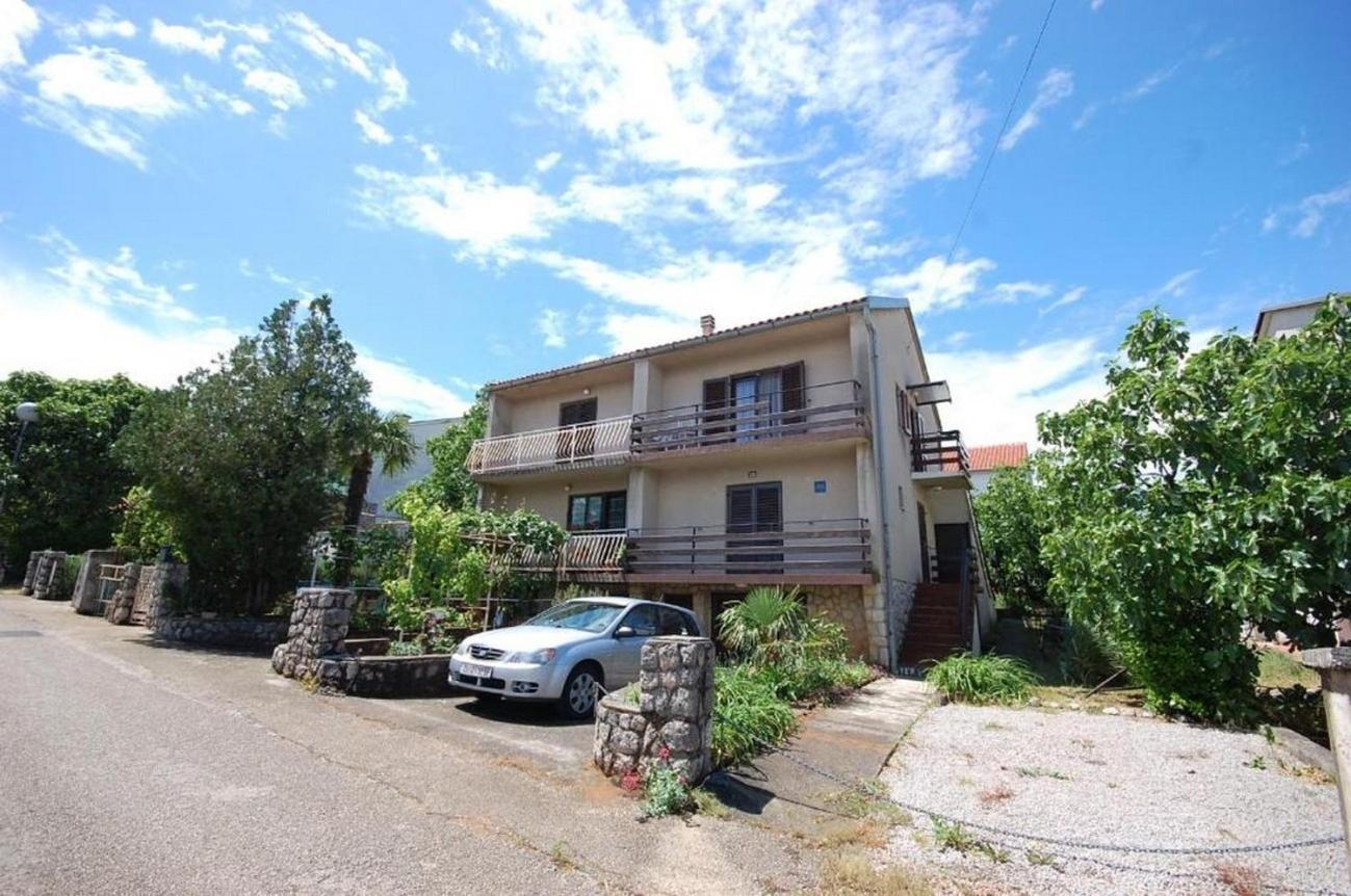 Apartment With A Parking Space Njivice, Krk - 21853 Njivice